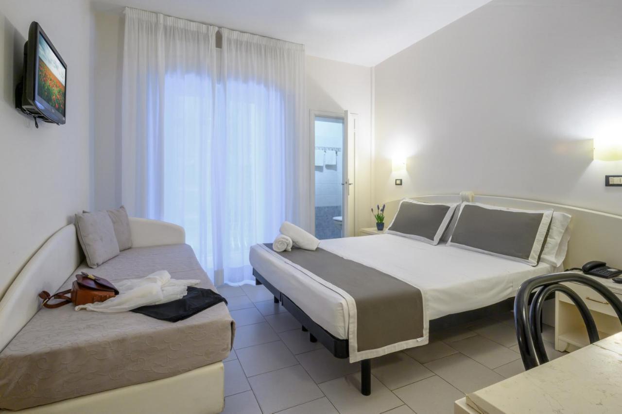 Atlas Hotel Riccione Zewnętrze zdjęcie