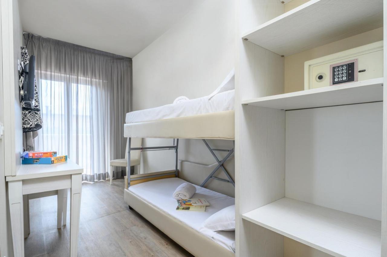 Atlas Hotel Riccione Zewnętrze zdjęcie