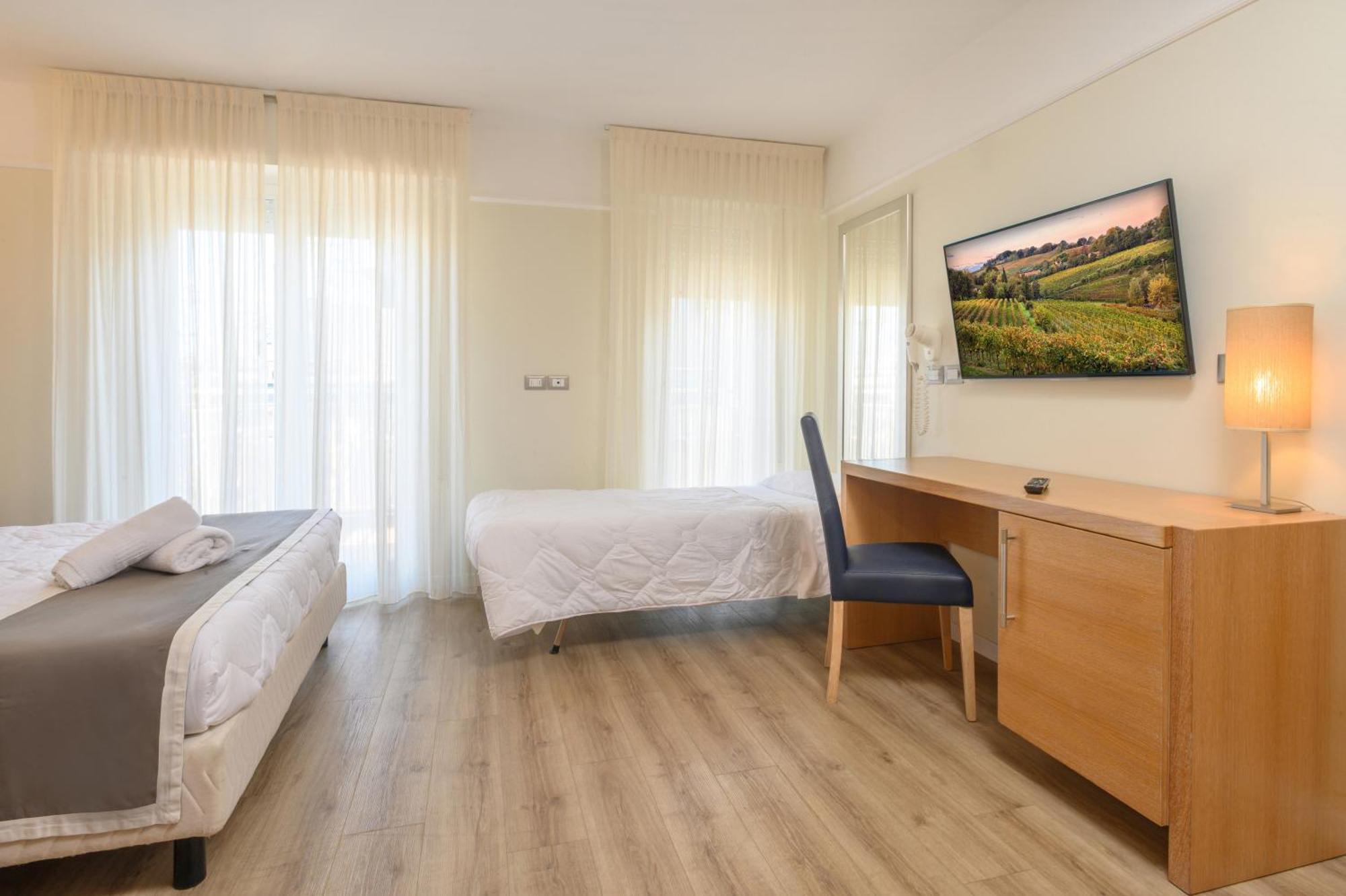Atlas Hotel Riccione Zewnętrze zdjęcie